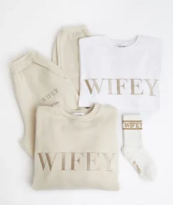 Hot Six Stories Bestselling Wifey Bundle