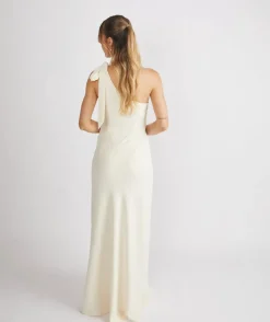 Hot Six Stories Bow One Shoulder Gathered Crepe Bridesmaid Dress - Almond