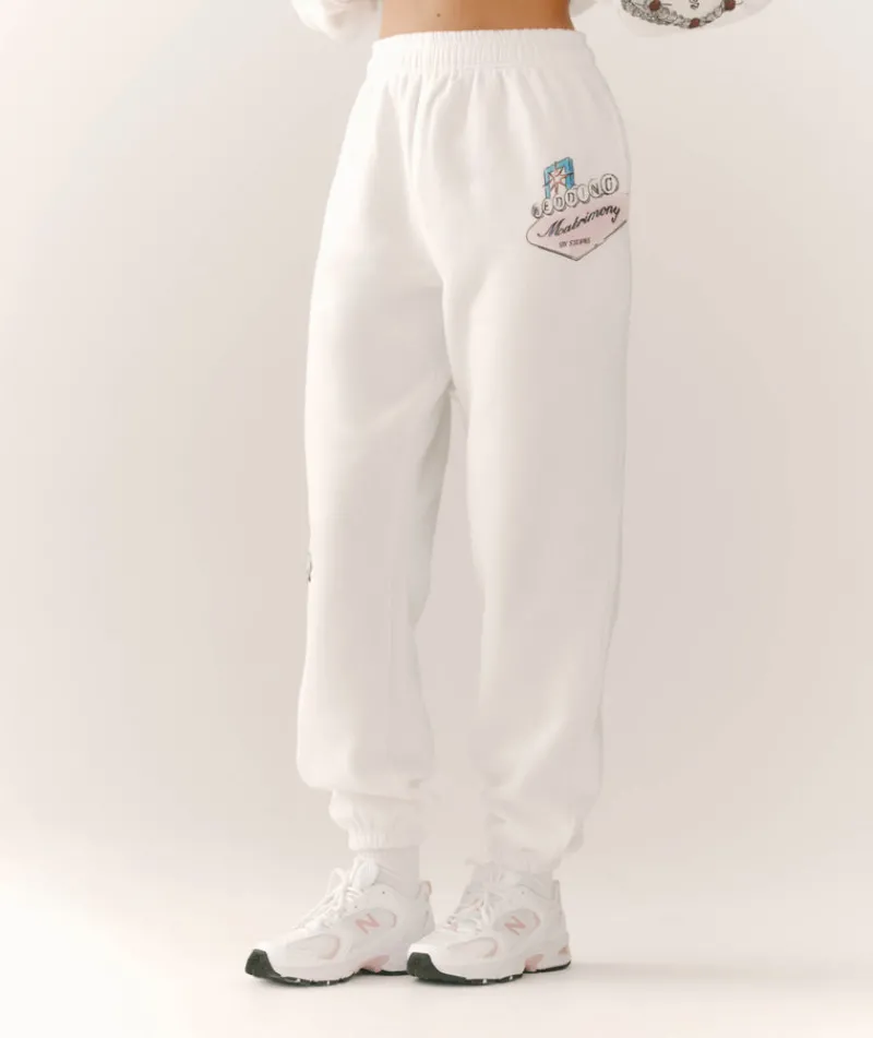Sale Six Stories Destination Bride Graphic Sweatpants - White