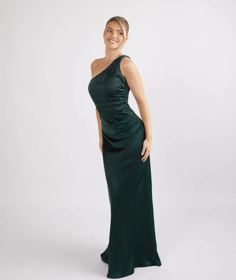 Discount Six Stories One Shoulder Satin Ruched Bridesmaid Dress - Emerald