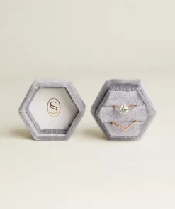 Discount Six Stories Velvet Ring Box