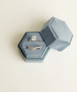 Discount Six Stories Velvet Ring Box