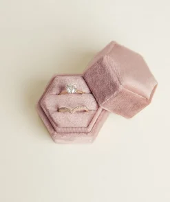 Discount Six Stories Velvet Ring Box