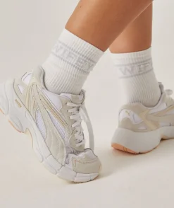 New Six Stories Wifey Socks - Silver